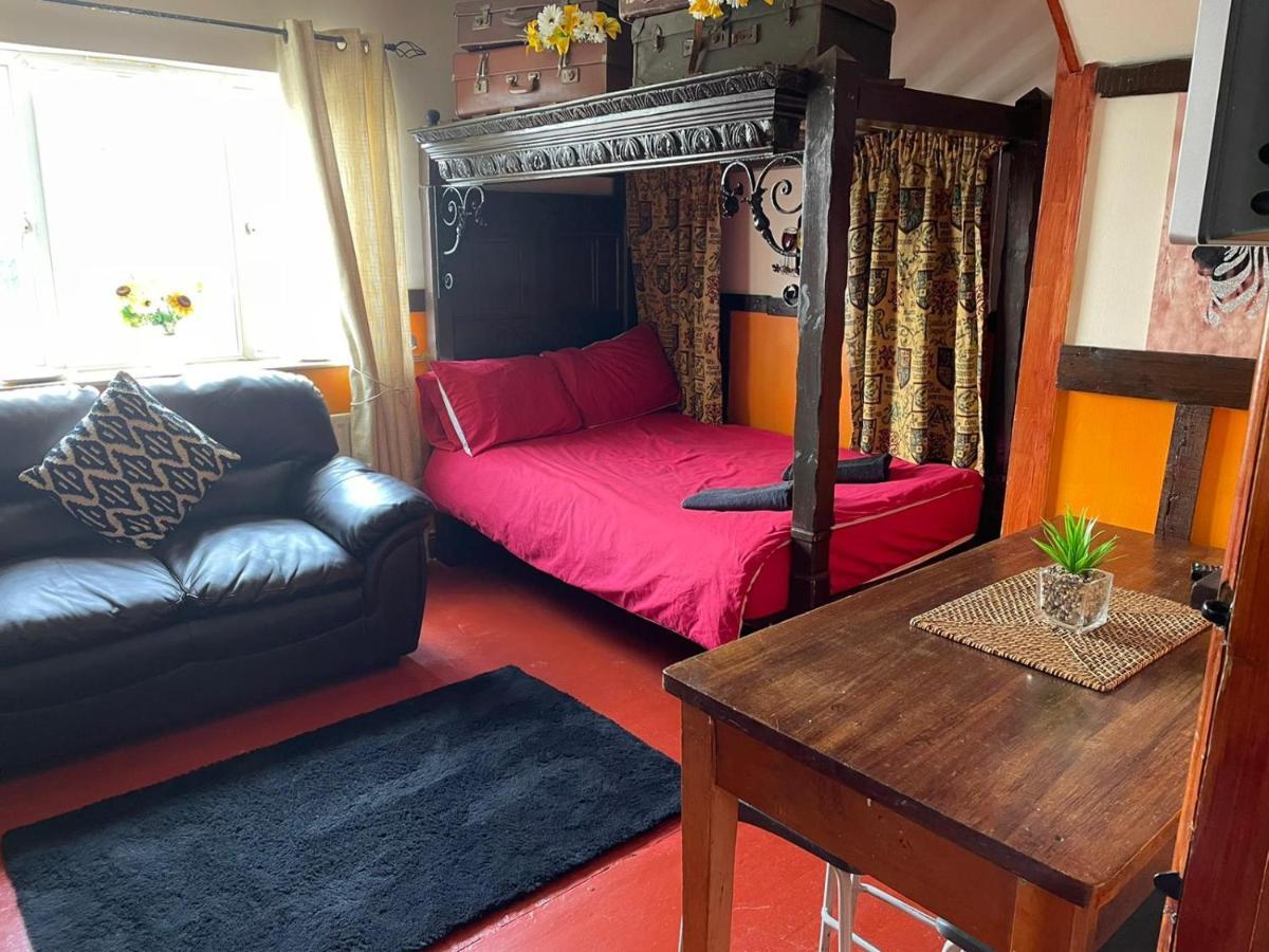 Kirklevington Yarm Cottages Sleeping 12 المظهر الخارجي الصورة