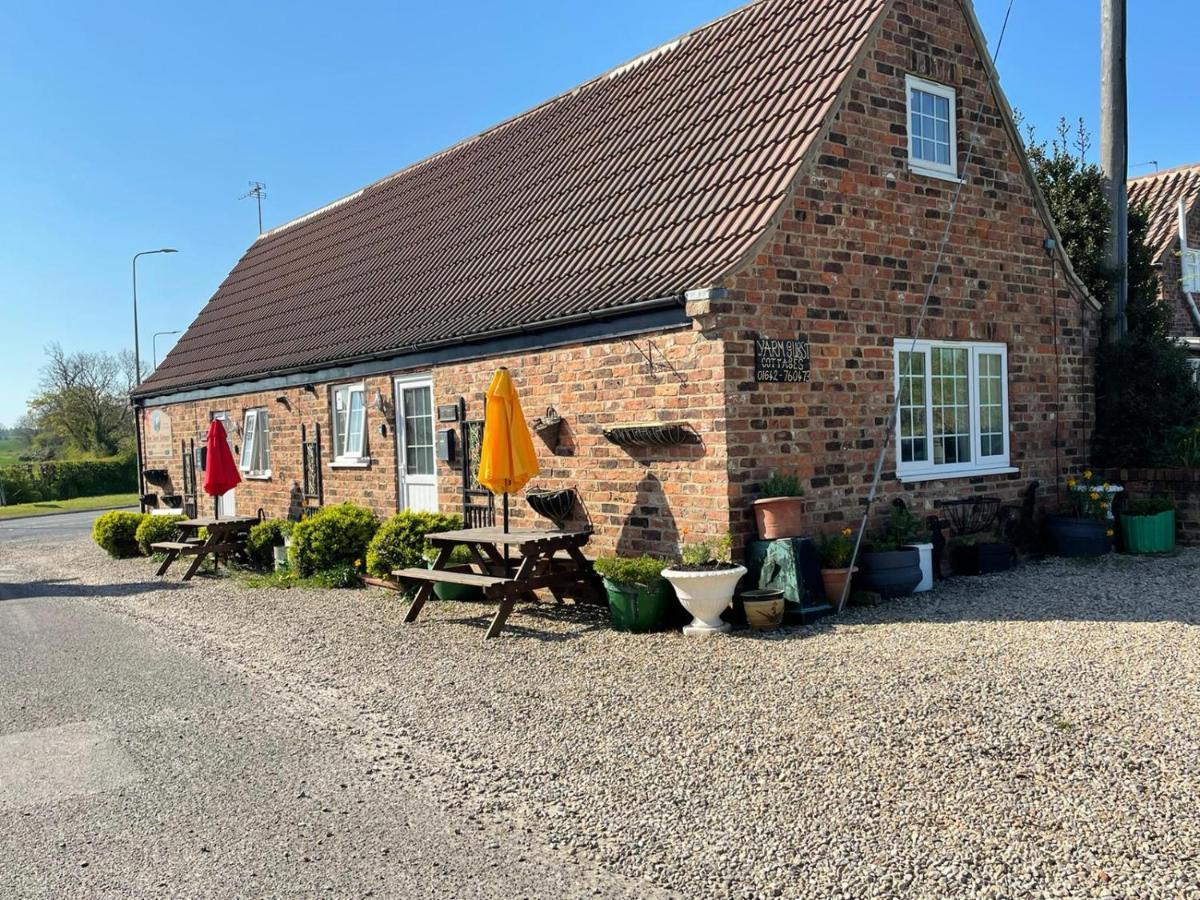 Kirklevington Yarm Cottages Sleeping 12 المظهر الخارجي الصورة